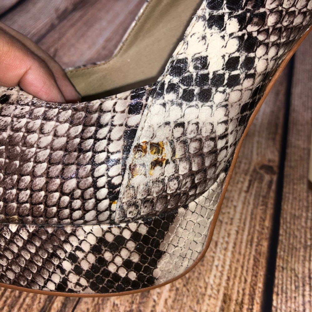 Steve Madden Snakeskin Platform Heels - Picture 7 of 7
